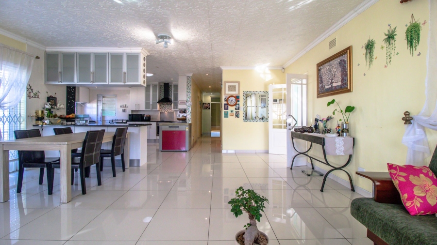 4 Bedroom Property for Sale in Pinelands Western Cape